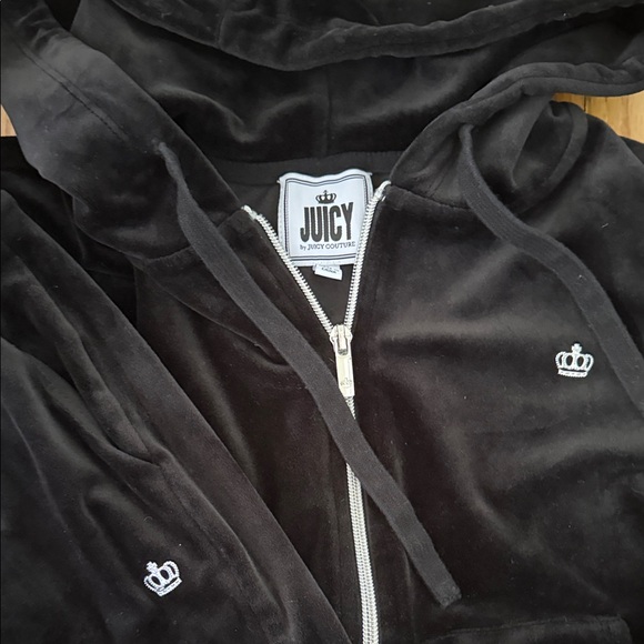 Juicy Couture Black Velour Hoodie Set - Picture 2 of 3
